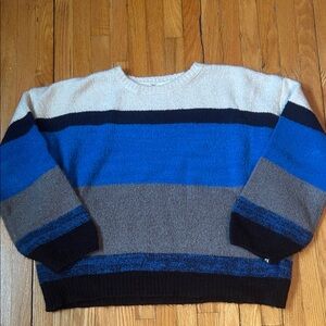 Elan Striped Crew Neck Sweater Size Small
